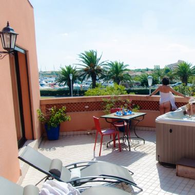 essaouira jacuzzi.jpg