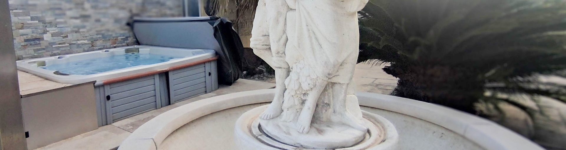 Villa d'éxception : El Pueblo : location naturisme au Cap d'Agde