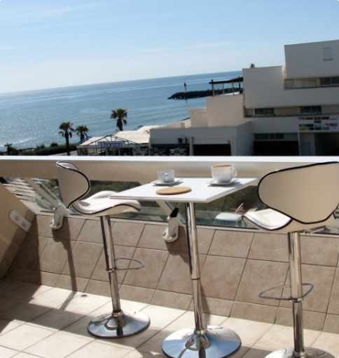 Héliopolis : location naturiste au Cap d'Agde